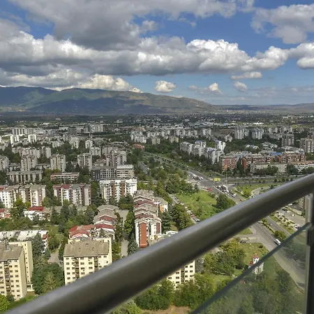 Sky Deluxe 3 Fitness & *