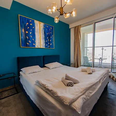 Sky Deluxe 3 Fitness & Skopje