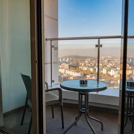 Sky Deluxe 3 Fitness & * Skopje