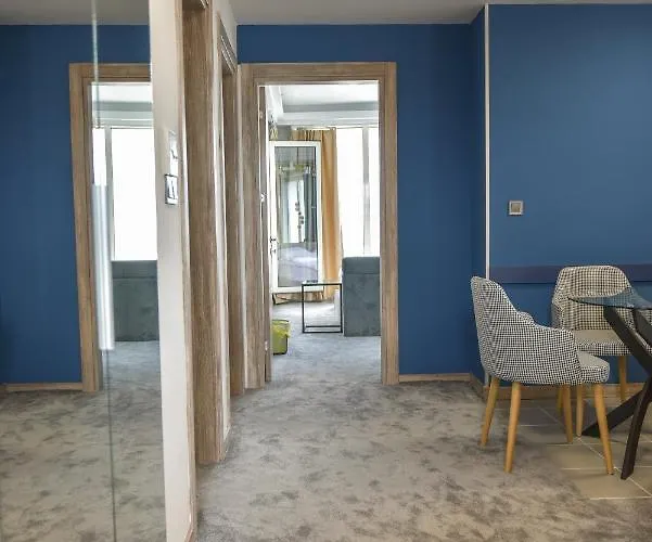 Sky Deluxe 3 Fitness & Apartment *