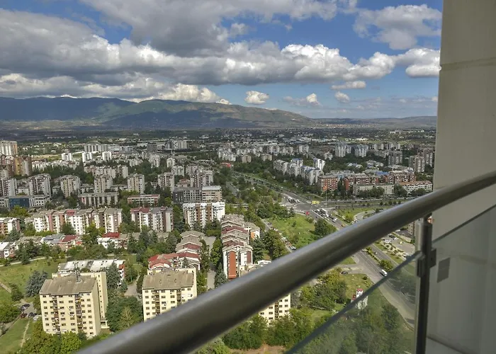 Sky Deluxe 3 Fitness & *