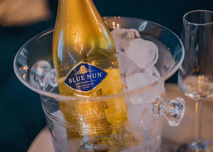 Sky Deluxe 3 Fitness & Apartmán *