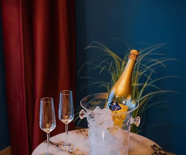 Sky Deluxe 3 Fitness & Apartment Skopje