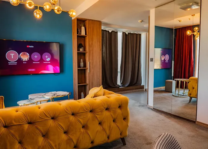 Sky Deluxe 3 Fitness & Skopje